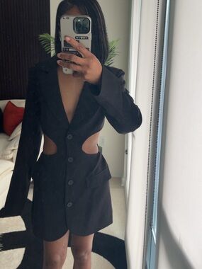 Prettylittlething Black Cutout Blazer Dress - Women Jackets & Coats